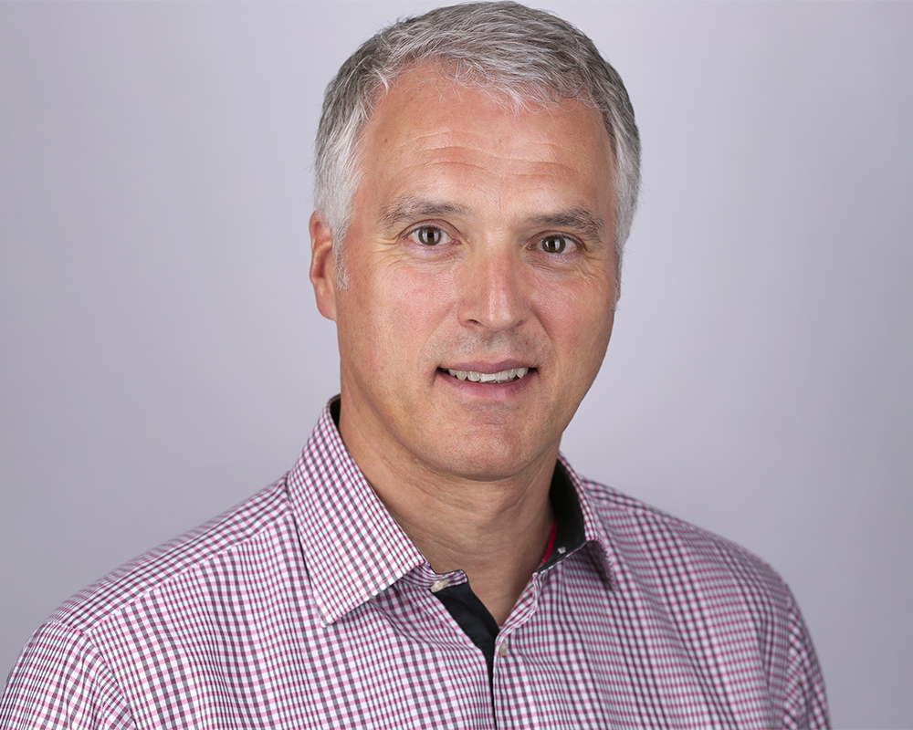 John and his team came to a conference - The Headshot Guy